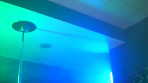 Astrid online show from February 14, 2026, 8:38 pm