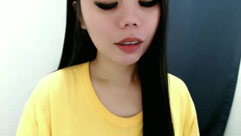 asuna_charming online show from February 27, 2026, 7:25 pm