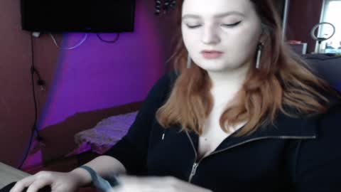 Asya online show from December 8, 2024, 9:02 am