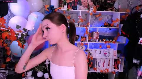 Anastasia online show from October 1, 2025, 1:17 pm