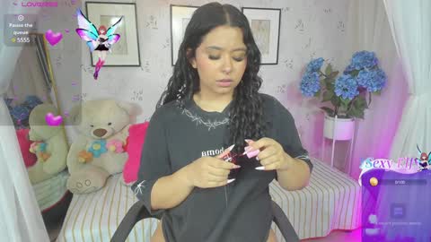 sofia online show from December 6, 2024, 10:41 pm