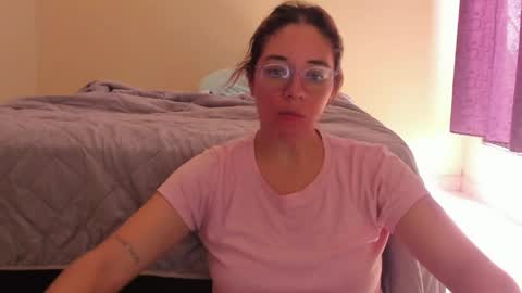 Snapshot of atenas__05 chatting on May 3, 2026, 2:56 pm atenas online show from May 3, 2026, 2:56 pm