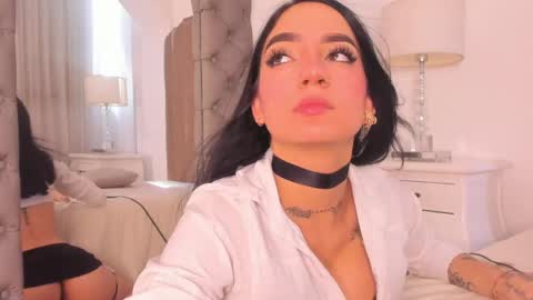 atenea lux online show from May 22, 2026, 7:30 pm