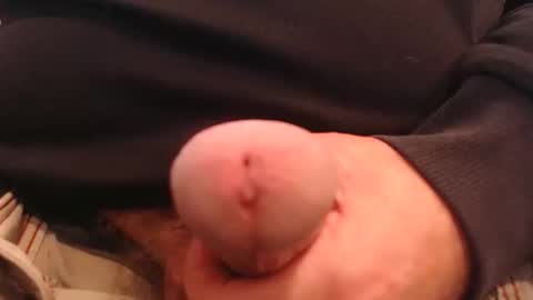 Snapshot of ateuout chatting on November 12, 2025, 9:53 am ateuout online show from November 12, 2025, 9:53 am