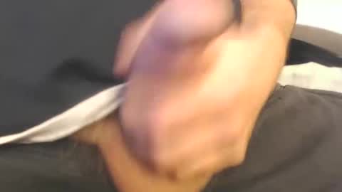 ateuout online show from February 14, 2026, 9:28 am