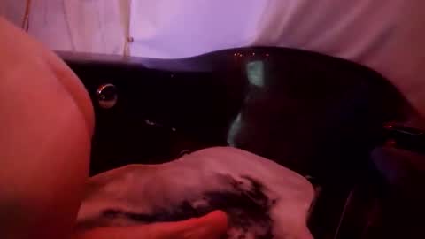 Snapshot of athandrew chatting on November 24, 2025, 4:34 am jonnyandrew online show from November 24, 2025, 4:34 am