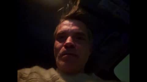 Snapshot of athandrew chatting on January 7, 2026, 1:30 am jonnyandrew online show from January 7, 2026, 1:30 am