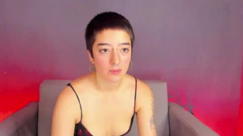 Snapshot of atheena__ chatting on April 20, 2026, 1:36 pm Athenea online show from April 20, 2026, 1:36 pm