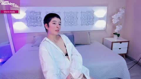Snapshot of atheena__ chatting on May 18, 2026, 2:34 pm Athenea online show from May 18, 2026, 2:34 pm
