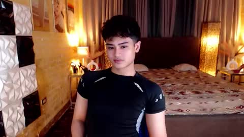 Snapshot of athisamoore chatting on February 3, 2026, 6:02 pm athisamoore online show from February 3, 2026, 6:02 pm