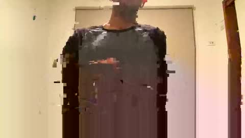 Snapshot of athleticallyhung chatting on March 2, 2025, 12:22 pm athleticallyhung online show from March 2, 2025, 12:22 pm