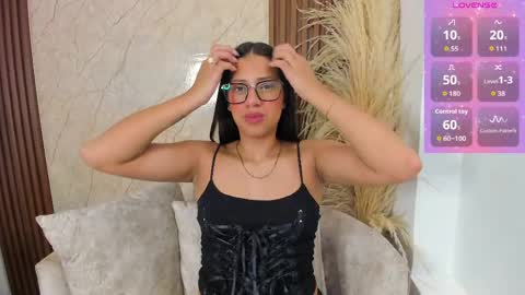Atiena online show from May 16, 2026, 12:26 pm