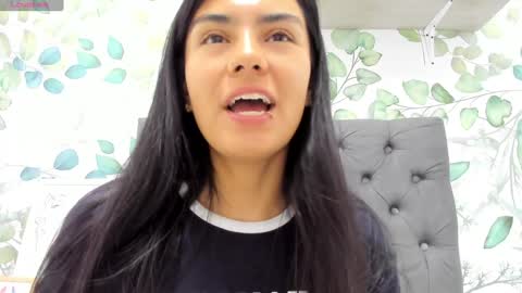 Atilana Diaz online show from January 14, 2025, 3:57 pm