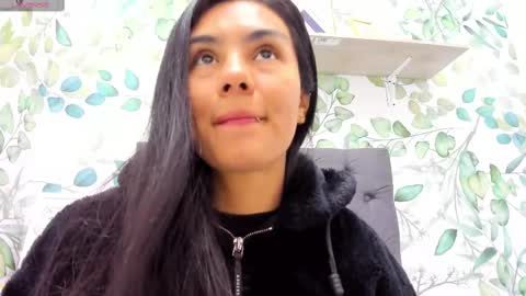 Atilana Diaz online show from March 7, 2025, 2:12 pm