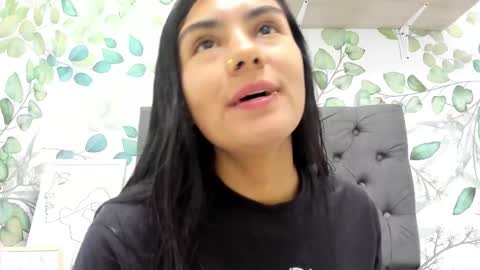 Atilana Diaz online show from October 14, 2025, 4:08 pm