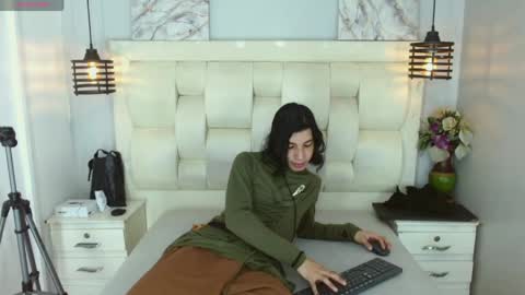 ATLEY online show from April 7, 2026, 9:37 pm