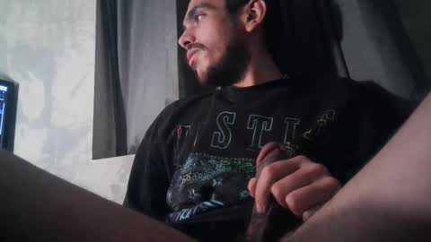 Snapshot of atmorin01 chatting on October 27, 2025, 11:03 am Atmarin199 aka Dre online show from October 27, 2025, 11:03 am