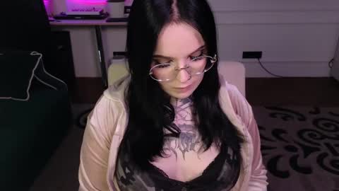 online every day between 10am-23pm online show from April 18, 2026, 7:45 am