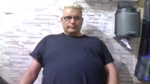 A online show from February 11, 2025, 9:09 am