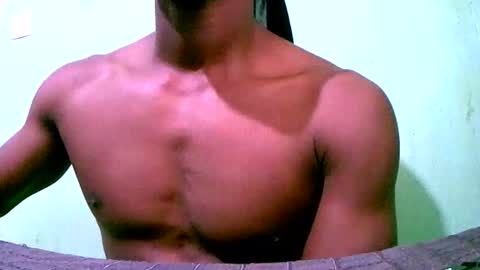 aubergino2580 online show from November 10, 2025, 12:04 pm