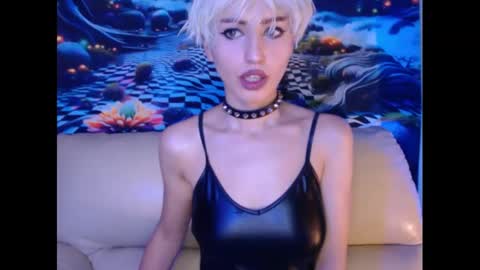 Aubrey online show from December 5, 2024, 11:07 pm