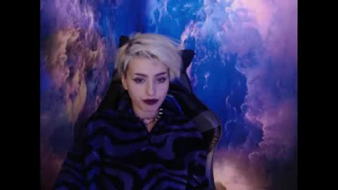 Aubrey online show from December 24, 2024, 2:32 am