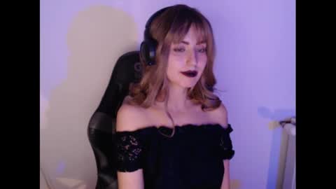 Aubrey online show from December 27, 2024, 1:43 am