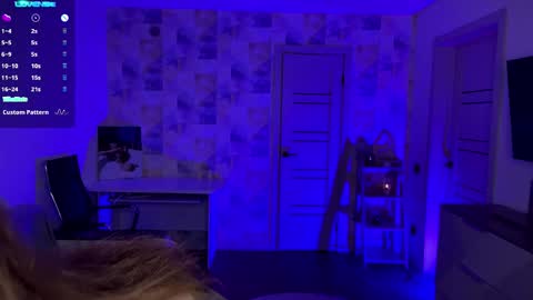 Jolyn online show from January 19, 2026, 6:28 am