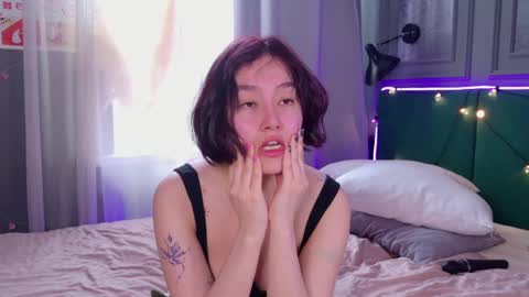 Snapshot of audreyalright chatting on March 4, 2025, 12:22 pm Audrey online show from March 4, 2025, 12:22 pm