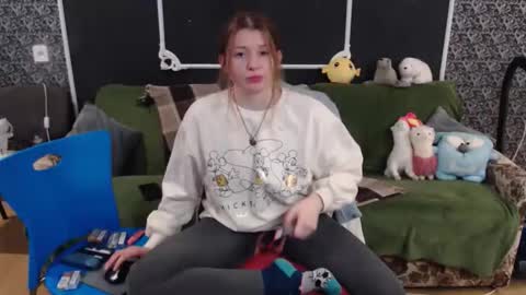 Verona nika online show from November 10, 2025, 12:04 pm