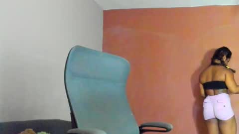 Audry online show from September 25, 2025, 10:02 pm