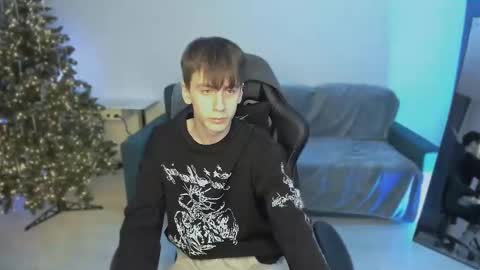 Snapshot of auracrye chatting on December 26, 2024, 9:26 pm auracrye online show from December 26, 2024, 9:26 pm