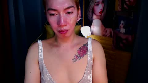 Miss awra online show from November 16, 2025, 5:24 am