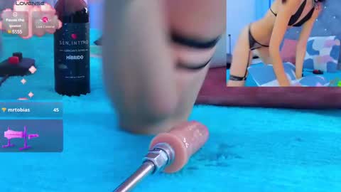 Aura online show from February 18, 2025, 7:09 pm