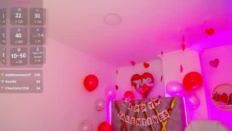 Aurora online show from February 11, 2025, 11:10 am