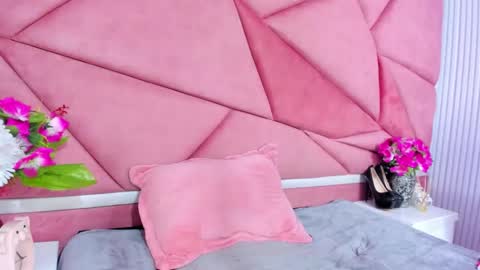 Snapshot of aurora_jackson_ chatting on February 25, 2026, 12:37 pm Aurora online show from February 25, 2026, 12:37 pm