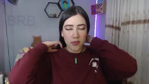 Snapshot of aurora_shy_ chatting on January 31, 2025, 12:28 am Aurora online show from January 31, 2025, 12:28 am