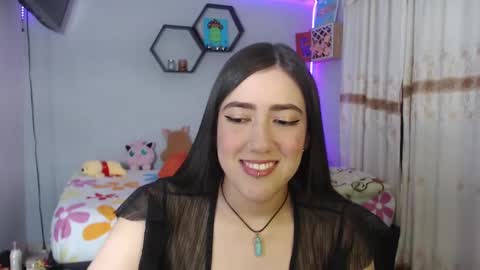 Snapshot of aurora_shy_ chatting on February 5, 2025, 1:47 am Aurora online show from February 5, 2025, 1:47 am