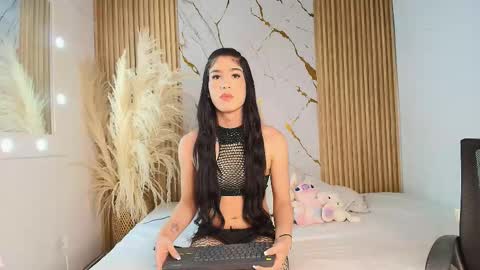 Snapshot of auroraa_ricci chatting on March 5, 2026, 5:36 am Aurora Ricci online show from March 5, 2026, 5:36 am