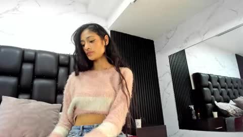 Aurora online show from December 20, 2025, 12:56 pm