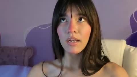 auroracute2 online show from January 6, 2026, 1:37 pm