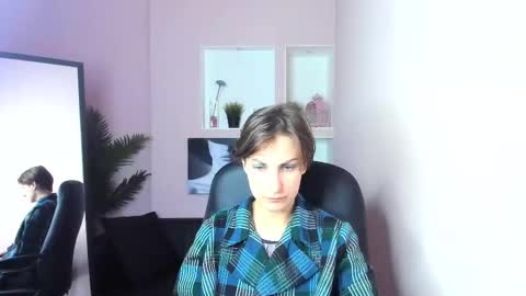 Aurora online show from March 11, 2025, 6:30 pm