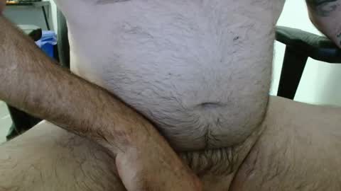 Snapshot of auscock83 chatting on February 22, 2025, 8:09 pm auscock83 online show from February 22, 2025, 8:09 pm