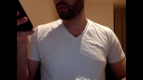 Snapshot of aussie099 chatting on January 19, 2025, 8:50 am aussie099 online show from January 19, 2025, 8:50 am