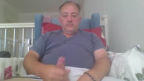 chatbateaussie online show from April 17, 2026, 2:14 am