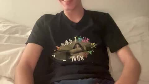 aussietwink2510 online show from May 1, 2026, 1:48 pm