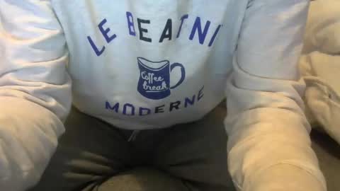 Snapshot of austin24100 chatting on February 16, 2025, 5:15 pm Austin online show from February 16, 2025, 5:15 pm