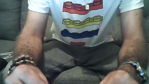 Snapshot of austin24100 chatting on September 8, 2025, 7:02 pm Austin online show from September 8, 2025, 7:02 pm