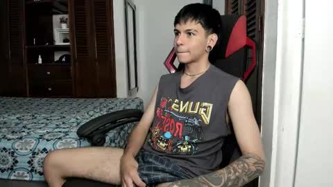 Austin online show from November 21, 2025, 8:18 pm