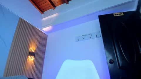 austin_rouse online show from April 6, 2026, 7:26 pm